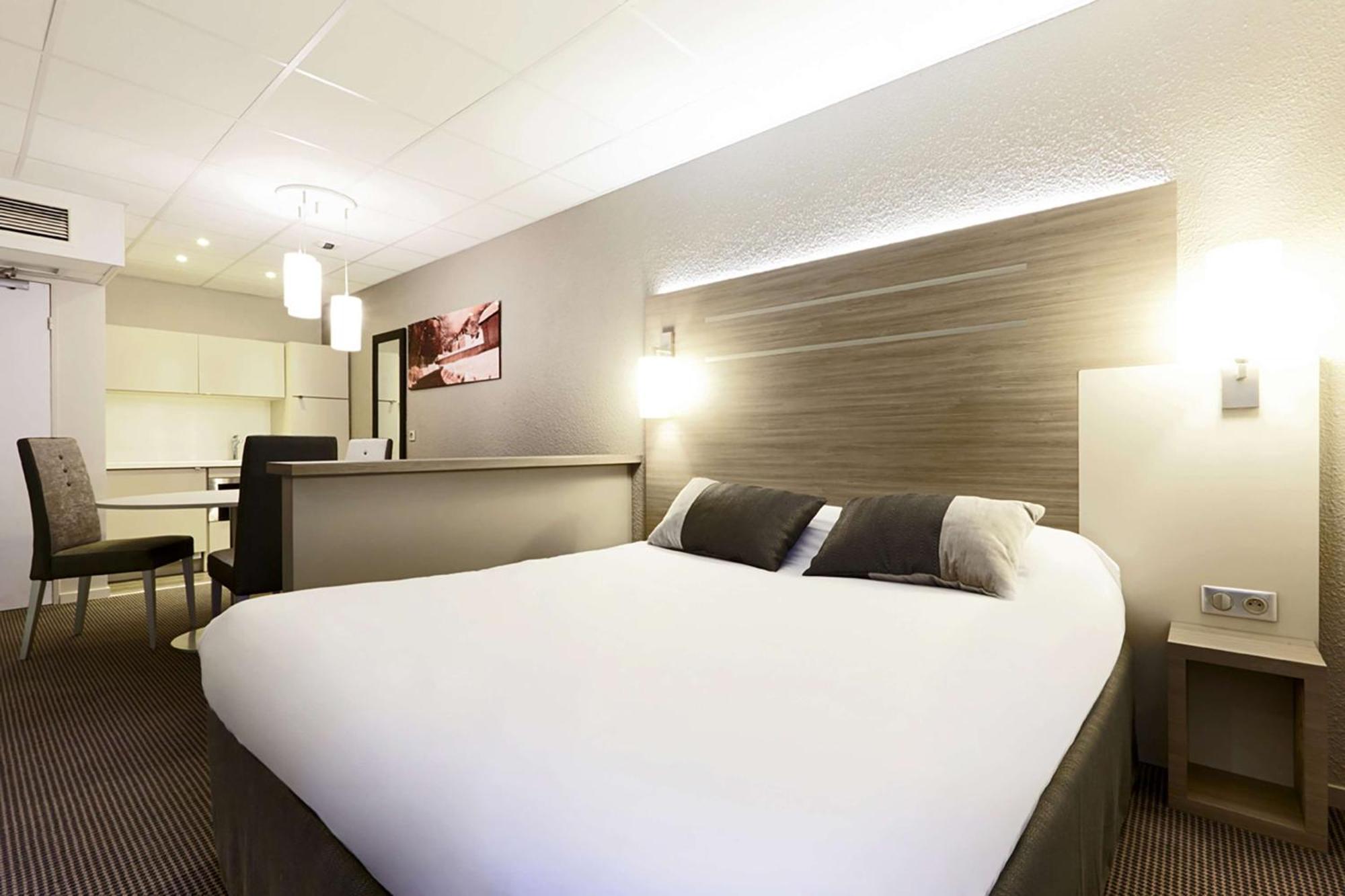 Best Western Voiron Centre Exterior foto